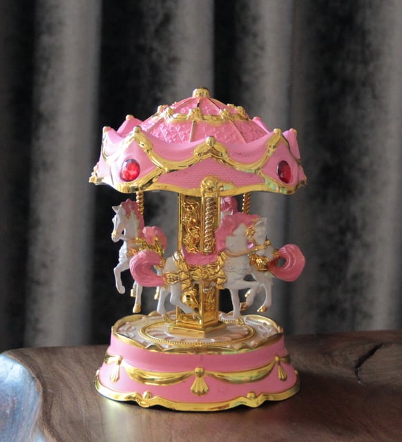 Boîte à musique mécanique, carrousel à 3 chevaux